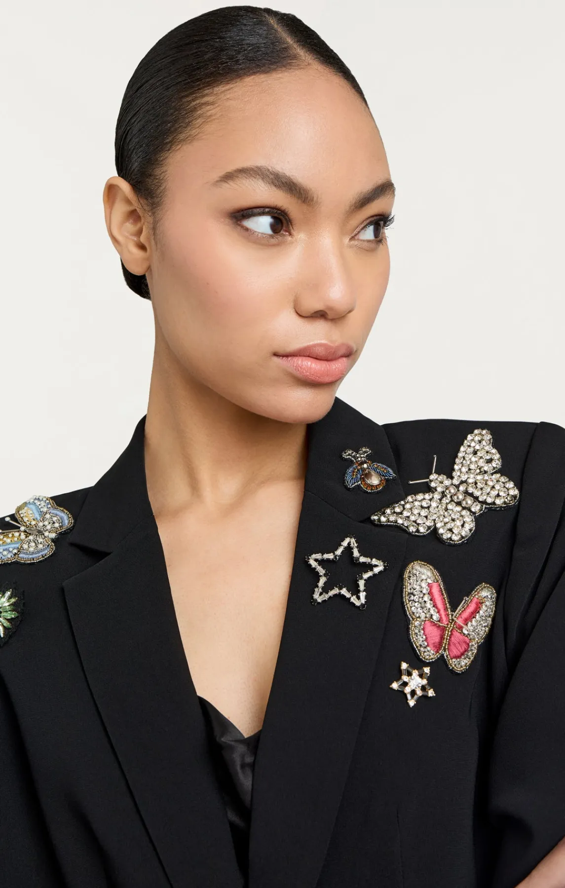 Cinq à Sept Butterfly Embellished Kylie Blazer<Women Jackets