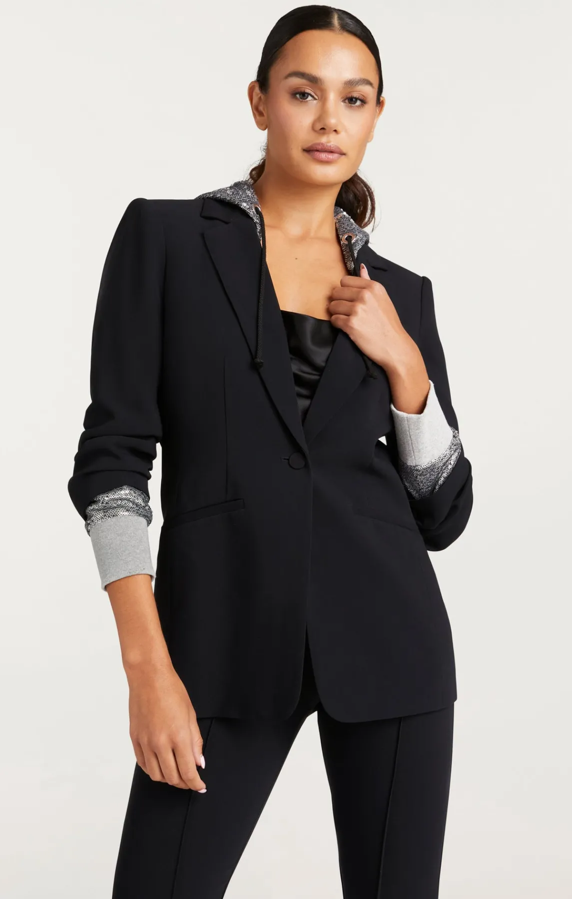 Cinq à Sept Sequin Hooded Khloe Blazer<Women Blazers